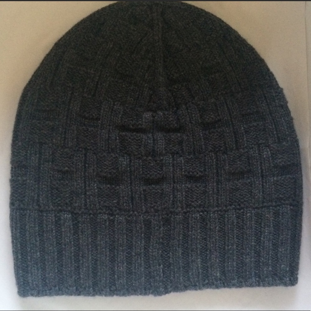 Hermes H Knit Cashmere Beanie Small